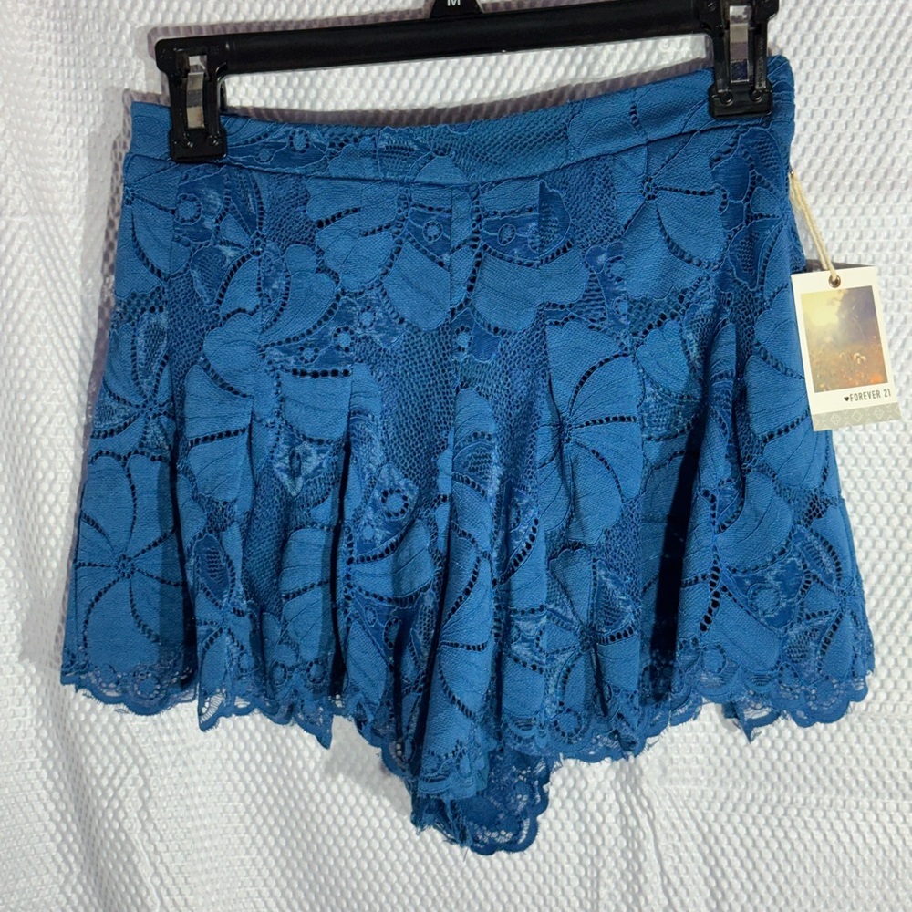 Forever 21 lace short